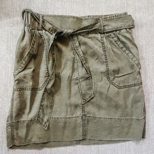Express | Cargo Green Mini Skirt Size Small